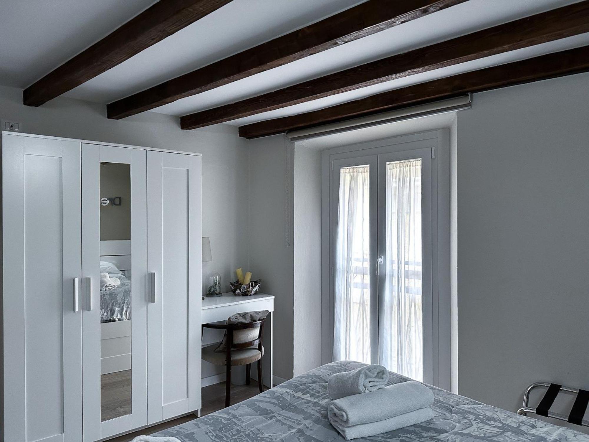Dimora Romantica Apartment Bellagio Bagian luar foto