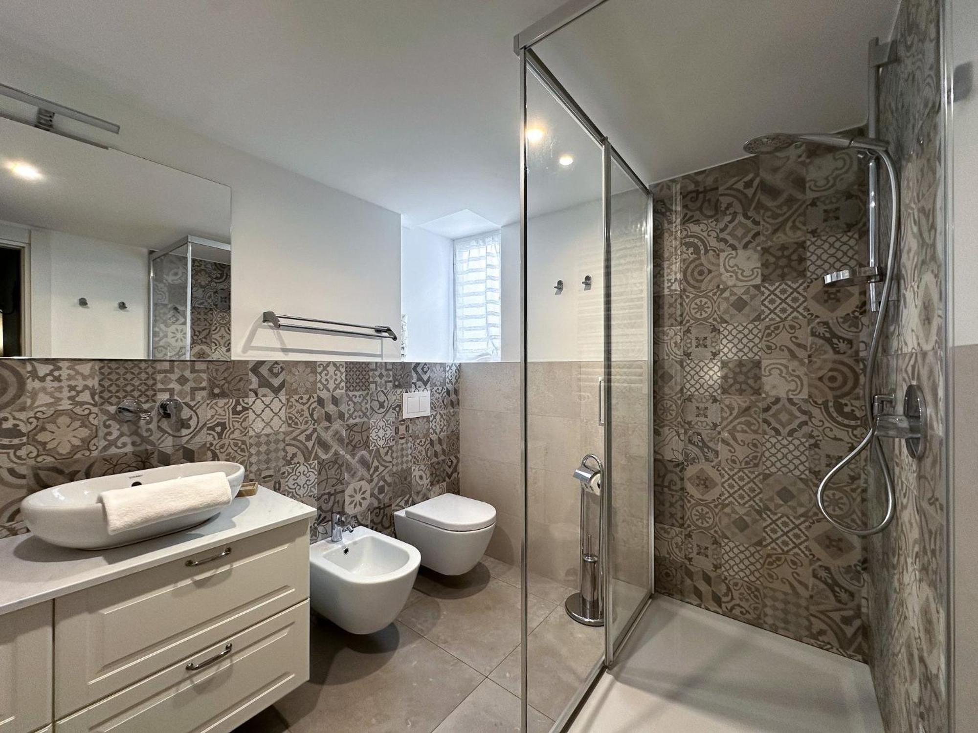 Dimora Romantica Apartment Bellagio Bagian luar foto