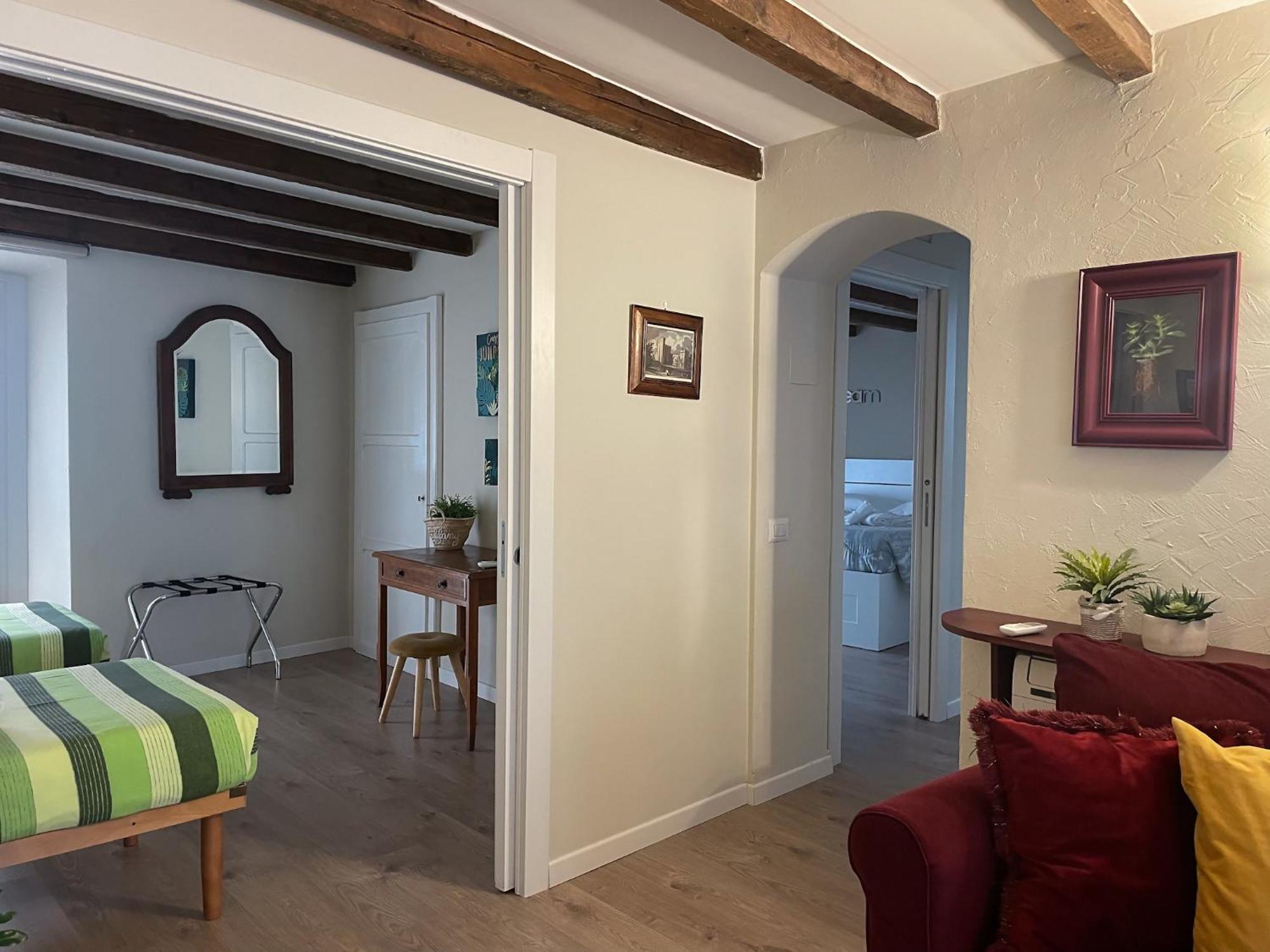 Dimora Romantica Apartment Bellagio Bagian luar foto